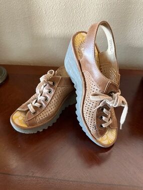 Fly London; size 5; brown and taupe platform